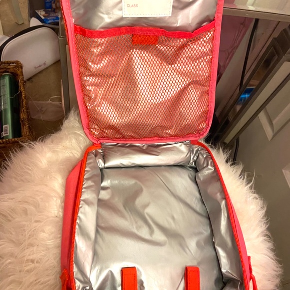 Vintage Hello Kitty Retro Sanrio Stylish Pink Insulated Lunch Bag for Adults - Picture 4 of 4